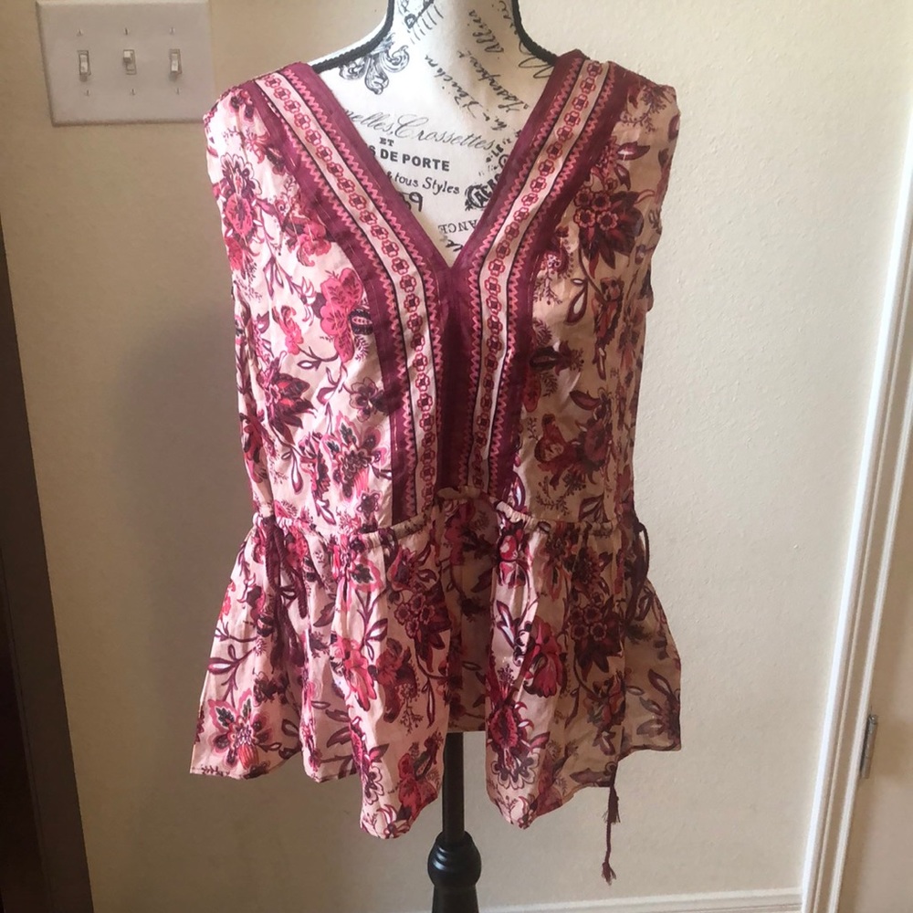 Floral Sleeveless Top